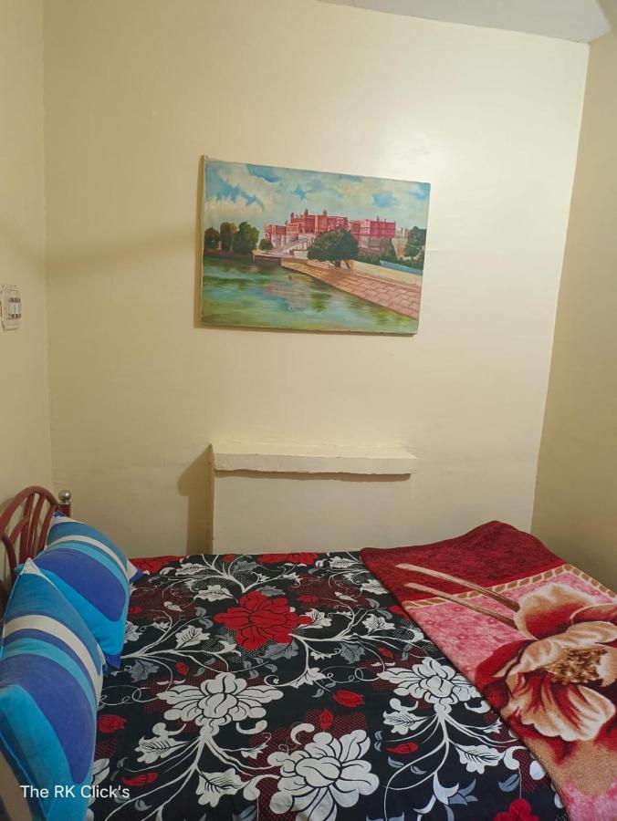 Karina Art Home Stay Биканер Экстерьер фото