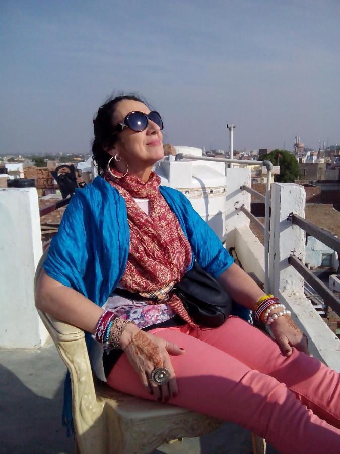 Karina Art Home Stay Биканер Экстерьер фото